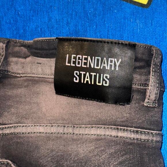 Legendary Status Distressed Bleach Wash Cargo Jeans - Picture 4 of 8